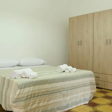 In Centraly Calabria, Ocean Sud Italy, Comfort Apartment *